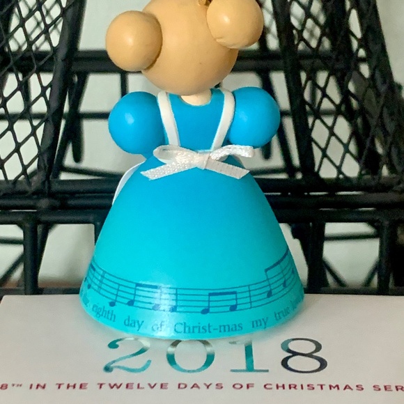 Hallmark Keepsake Ornament 2018 - Eight Maids-A-Milking - Picture 5 of 5